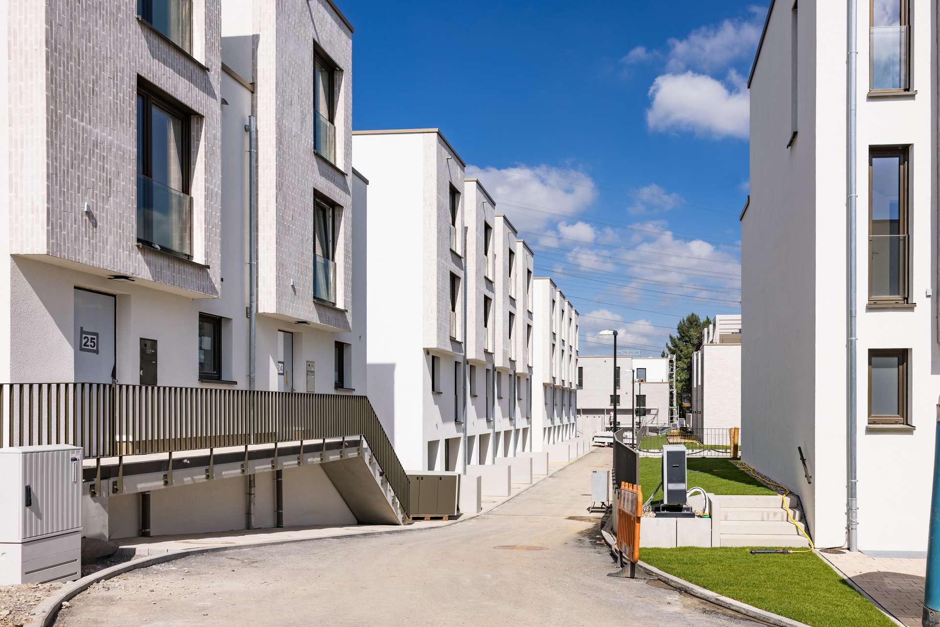 Trendige Doppelhaushälfte mit riesigem Garten!